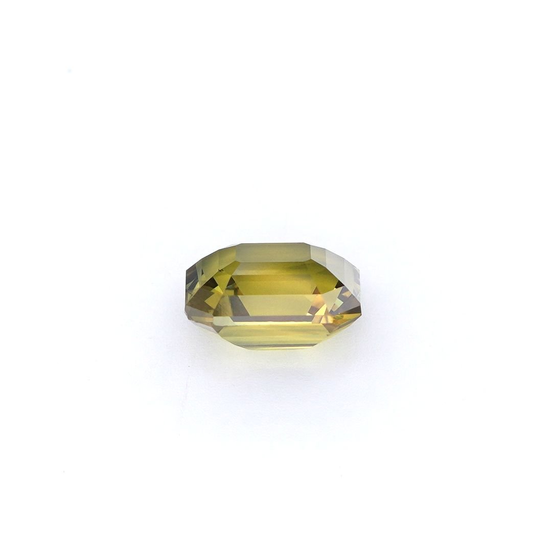 Natural Australian yellowish Green Sapphire 1.73 CT