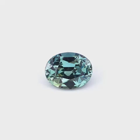 Natural Teal sapphire 1.24 CT(Australia)